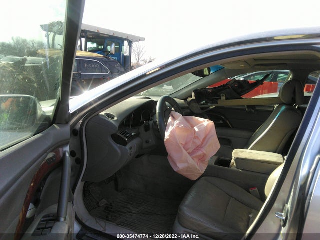 Acura RL 2005 JH4KB16595C012776 Image 6
