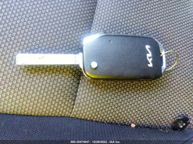 3KPF24AD8PE537200 KIA Forte Lxs