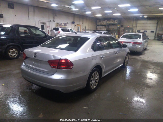 Volkswagen Passat S W/appearance 2012 1VWAP7A34CC082588 Image 5