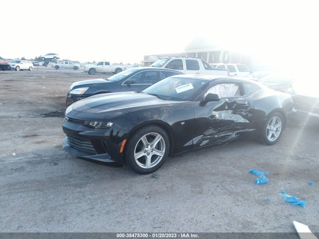 Chevrolet Camaro 1lt 2017 1G1FB1RX0H0140869 Image 2