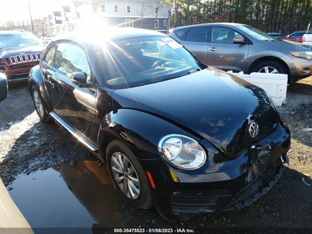2019 Volkswagen Beetle, VIN: 3VWFD7AT5KM711240