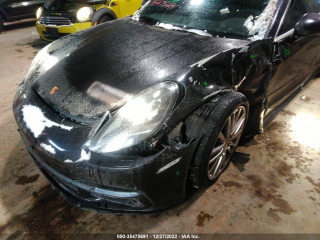 2017 Porsche Panamera, VIN: WP0AB2A72HL121015