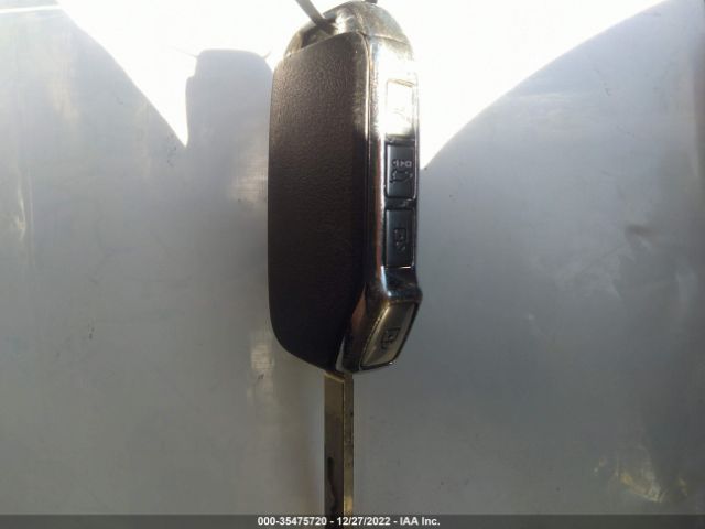 KNDJ23AU9L7724637 KIA SOUL LX
