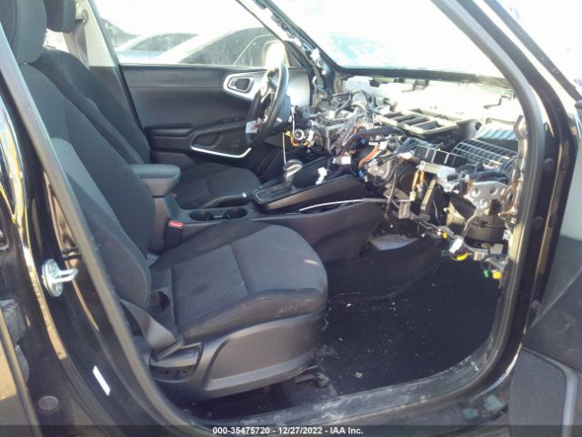 KNDJ23AU9L7724637 KIA SOUL LX