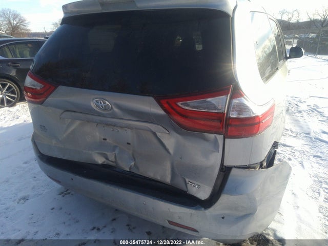 2018 Toyota Sienna, VIN: 5TDYZ3DC9JS903762