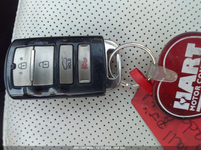 KNALN4D71G5206189 KIA Cadenza Limited