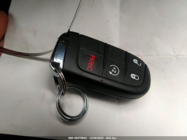 3C4NJDBB5KT828995 Jeep Compass Latitude