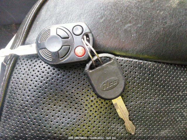 Lincoln MKZ 2011 3LNHL2GC6BR769137 Image 11