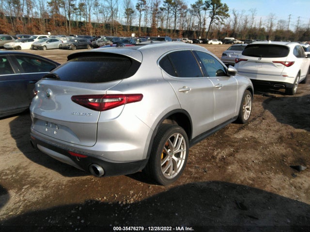 ZASFAKBN9J7B77934 Alfa Romeo STELVIO TI