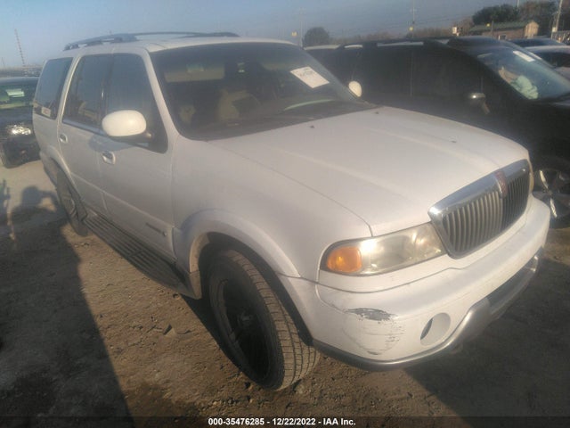 Lincoln Navigator 2000 5LMPU28A0YLJ04132 головне зображення