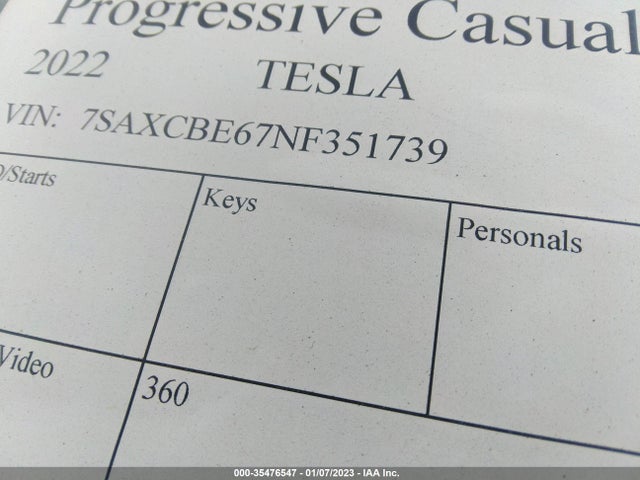 2022 Tesla Model X, VIN: 7SAXCBE67NF351739
