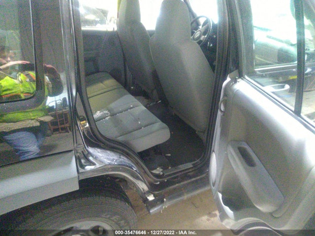 2006 JEEP LIBERTY SPORT VIN: 1J4GL48K26W259091