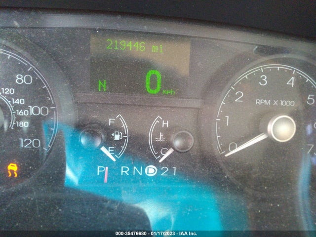Lincoln Town Car 2007 1LNHM81V07Y600296 Image 7