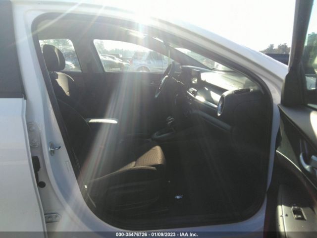 3KPF24AD1KE131834 KIA Forte Lxs