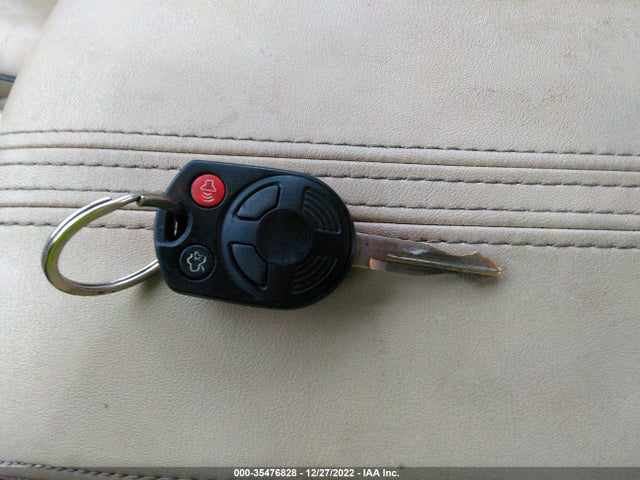 Lincoln MKZ 2012 3LNHL2JC7CR819991 Image 3