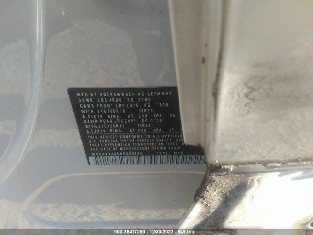 Volkswagen TIGUAN S 2017 WVGAV7AX5HK000985 Image 10
