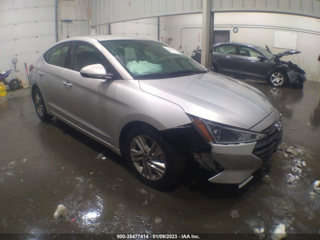 2019 5NPD84LF3KH433741 main image