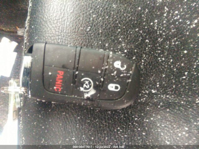 3C4NJDCB5KT734288 Jeep Compass Limited