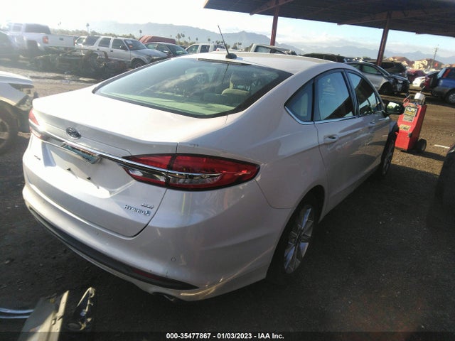 2017 Ford Fusion, VIN: 3FA6P0LU0HR221801