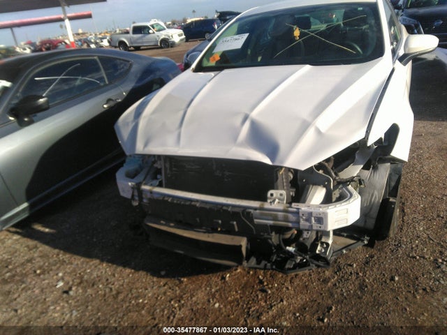 2017 Ford Fusion, VIN: 3FA6P0LU0HR221801