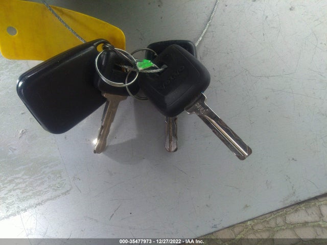 Volvo S70 1998 YV1LS5536W1446898 Image 3