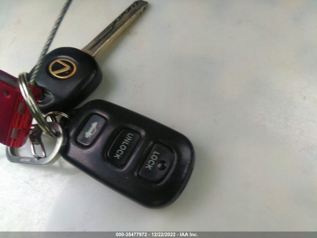 JT8BH28F4V0071794 Lexus LS 400 LUXURY SDN