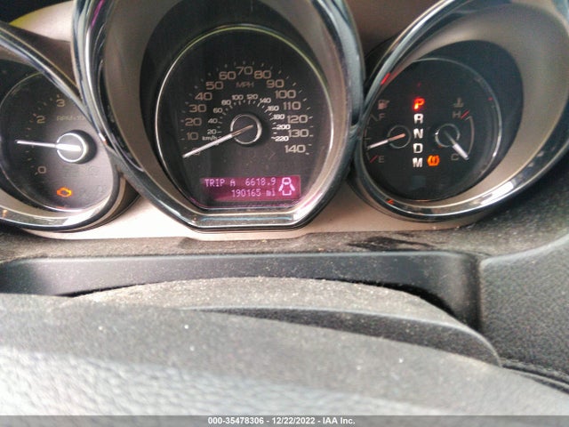 Lincoln MKT 2010 2LMHJ5AT0ABJ13288 Image 7