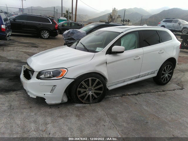 Volvo Xc60 T5 Drive-e Platinum 2016 YV440MDM1G2785100 Image 2
