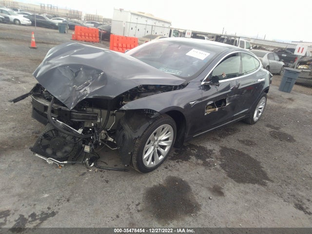 Tesla Model S 75d/100d/p100d 2018 5YJSA1E23JF295765 Image 2