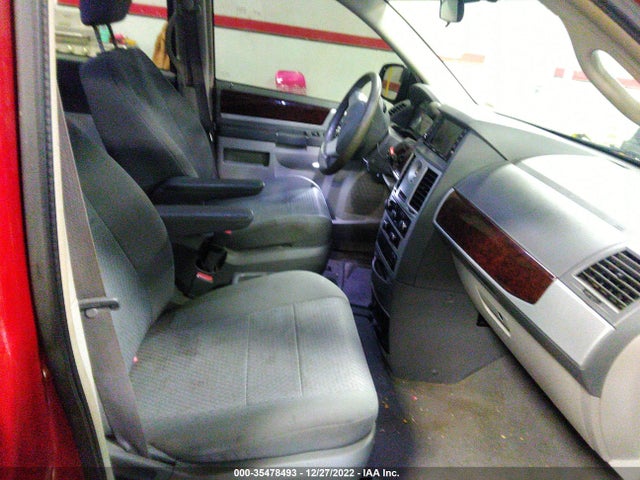 2A4RR5D14AR241137 Chrysler Town & Country Touring