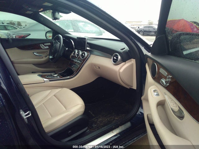 55SWF4JB2JU281672 Mercedes-Benz C-class C 300