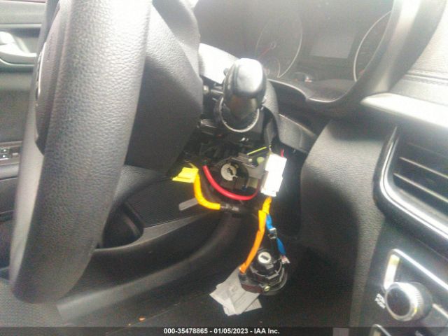 5XXGT4L32LG421725 KIA Optima Lx