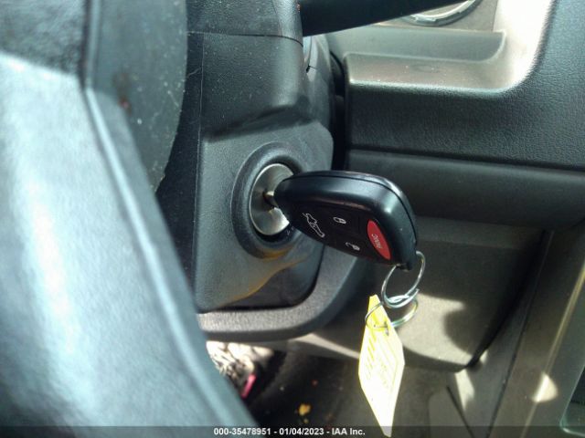 1C4PJMAK3CW185438 Jeep Liberty Sport
