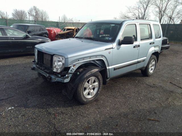 1C4PJMAK3CW185438 Jeep Liberty Sport