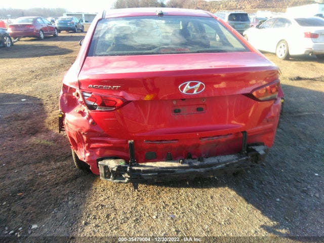 2018 Hyundai Accent, VIN: 3KPC24A38JE004782