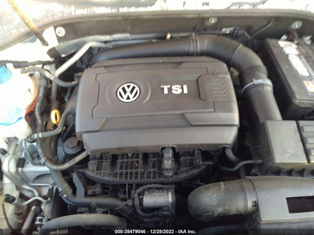 1VWBT7A31FC011496 Volkswagen Passat 1.8t Sport