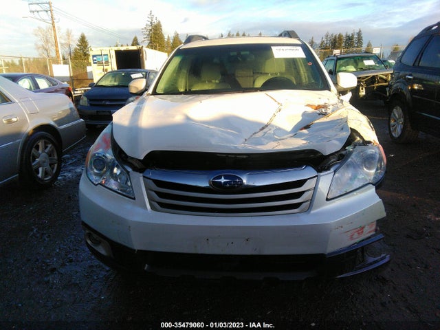 2011 SUBARU OUTBACK 2.5I PREM AWP/PWR MOON VIN: 4S4BRBGC1B3338384