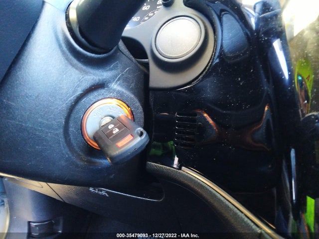 JA4AD2A35KZ005510 Mitsubishi Outlander Es