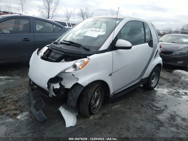 2014 SMART FORTWO PURE/PASSION VIN: WMEEJ3BA4EK781953