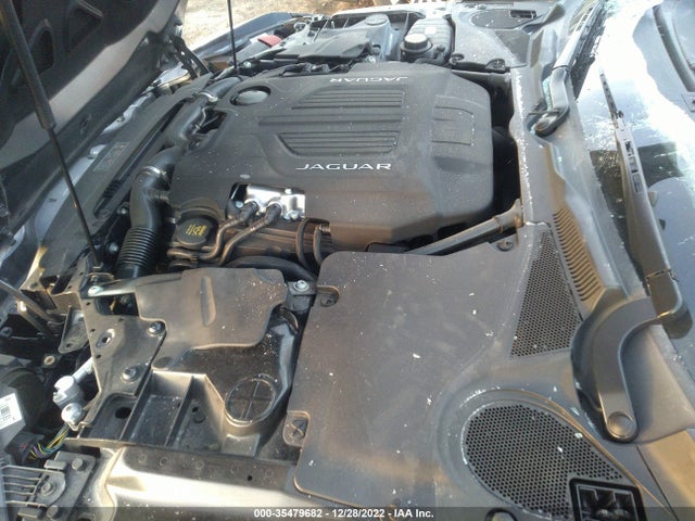 2016 Jaguar F-TYPE, VIN: SAJWJ6BV8G8K34550