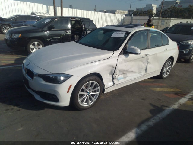 2017 BMW 3 Series, VIN: WBA8A9C35HK864632