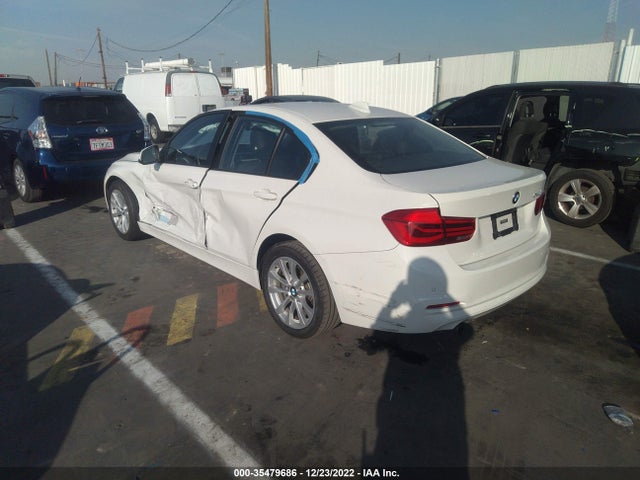 2017 BMW 3 Series, VIN: WBA8A9C35HK864632