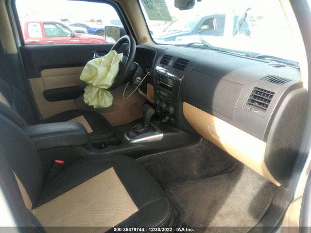 5GTDN13E978206731 Hummer H3 SUV