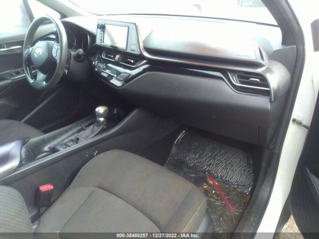 2018 Toyota CH-R, VIN: NMTKHMBX2JR003871