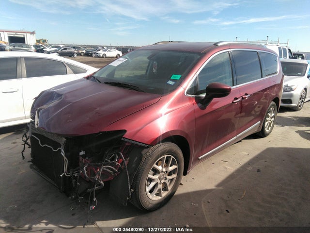 Chrysler Pacifica Touring L 2020 2C4RC1BGXLR190415 Image 2