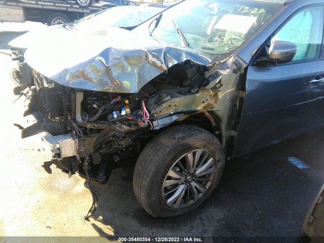 2018 NISSAN PATHFINDER SV VIN: 5N1DR2MM2JC669298