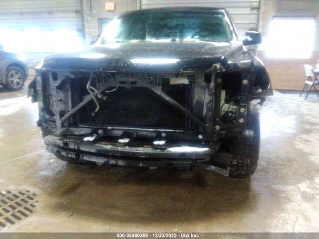 2016 Chevrolet Tahoe, VIN: 1GNSKDEC2GR420319