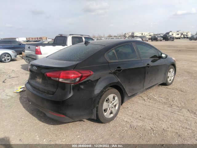 3KPFK4A70JE192875 KIA FORTE LX