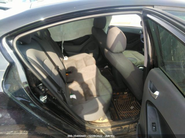 3KPFK4A70JE192875 KIA FORTE LX