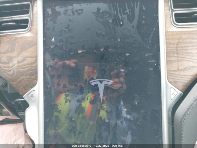 5YJXCBE2XJF088277 Tesla MODEL X